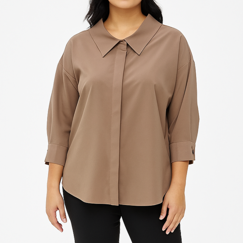 Ruda oversize tipo palaidinė su paslėptomis sagomis – klasikinis modelis kasdienai ir biurui.