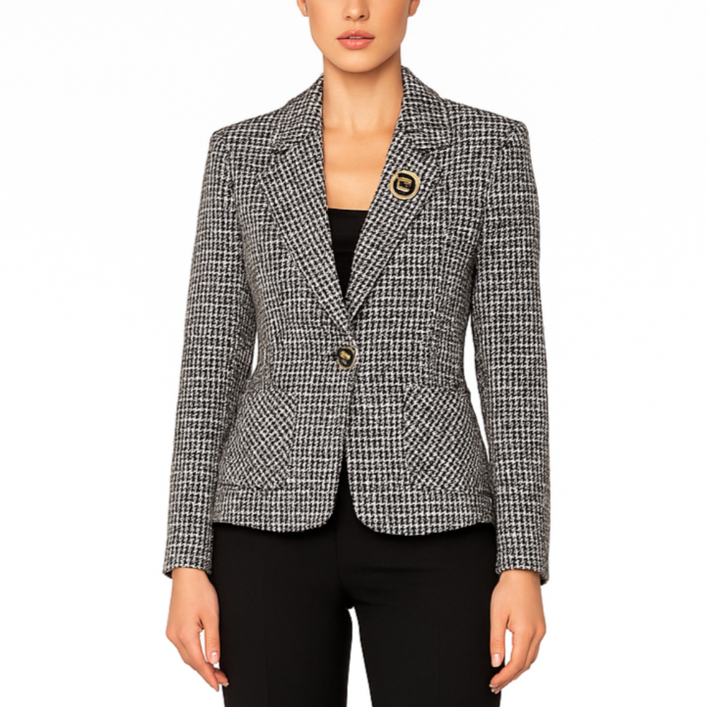 Moteriškas margas juodai baltas liemenuotas švarkelis su auksiniais akcentais, elegantiškas derinys prie klasikinių kelnių.