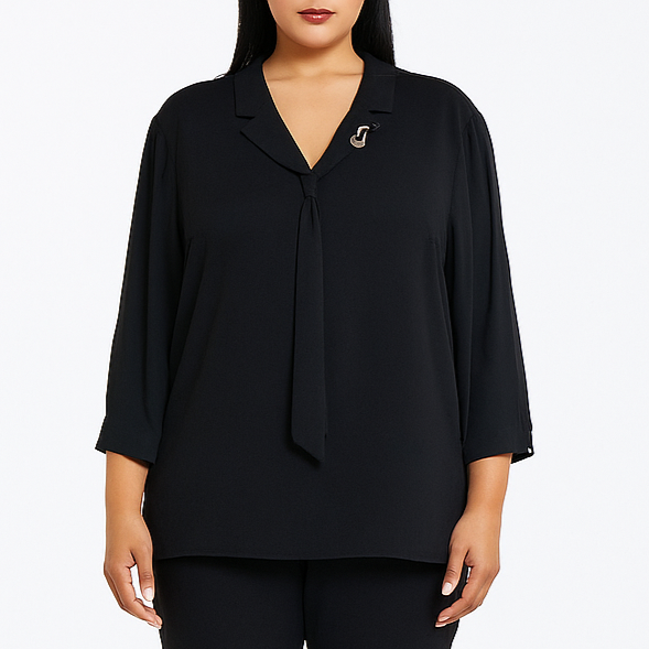 Juoda klasikinė palaidinė su kaklaraiščiu, tinka biurui ir kasdienai.