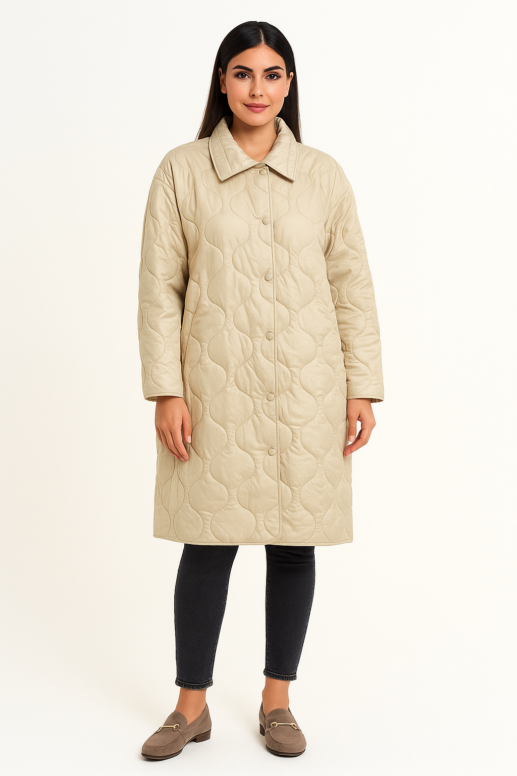 Stilinga moteriška smėlio dygsniuota striukė rudens-žiemos sezonui, rodo modelis