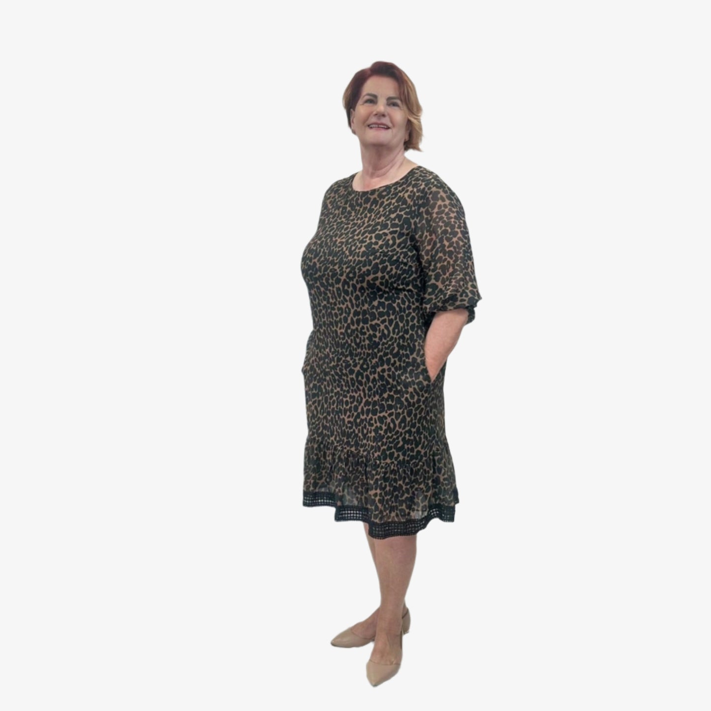 Gyvūno raštu marginta suknelė, visada madingas pasirinkimas