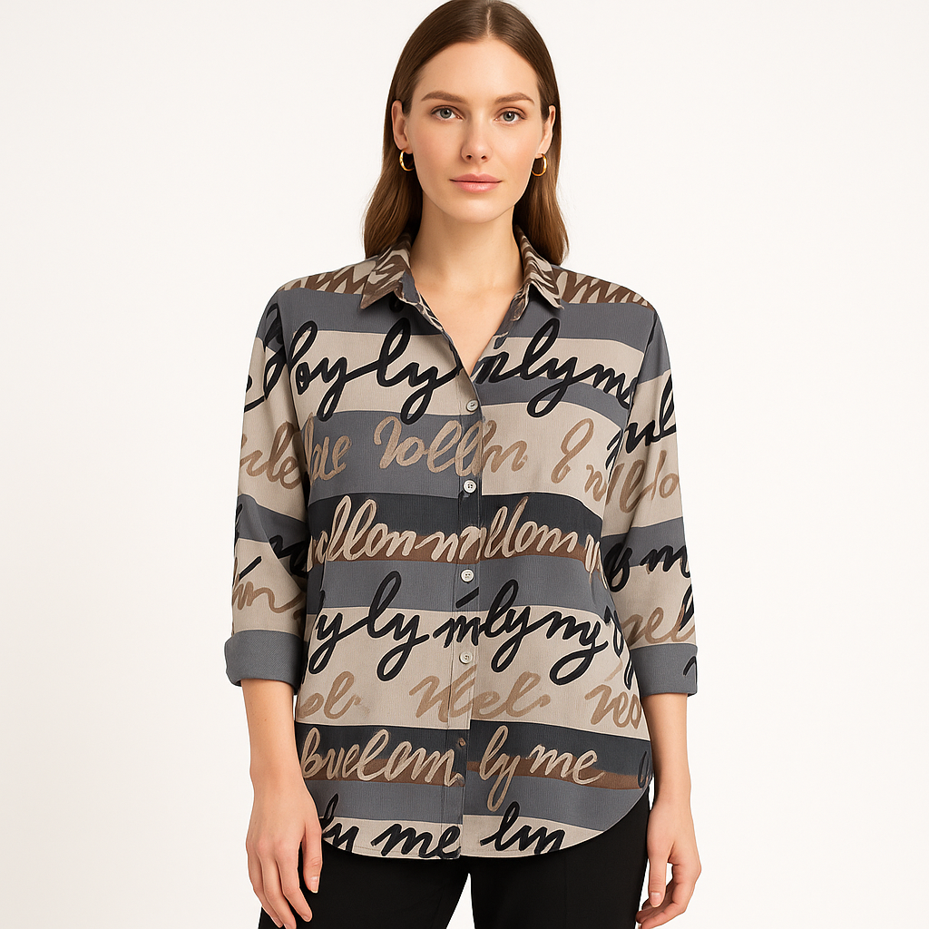  Moteriški laisvalaikio marškinukai su raidžių motyvais, pilki, mėlyni ir rudi atspalviai.